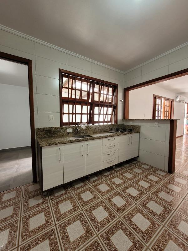 Casa para aluguel no Pé de Plátano: 