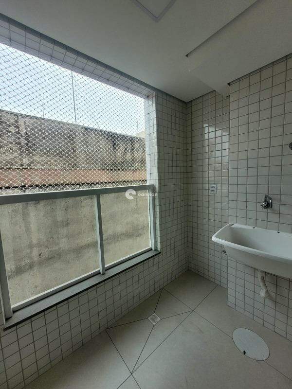 Apartamento para aluguel no Nossa Senhora do Rosário: 