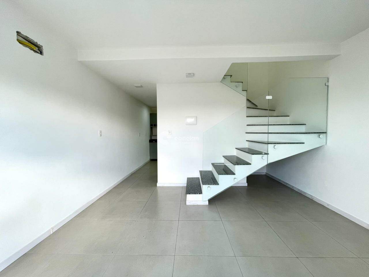 Casa de Condomínio para aluguel no São José: 