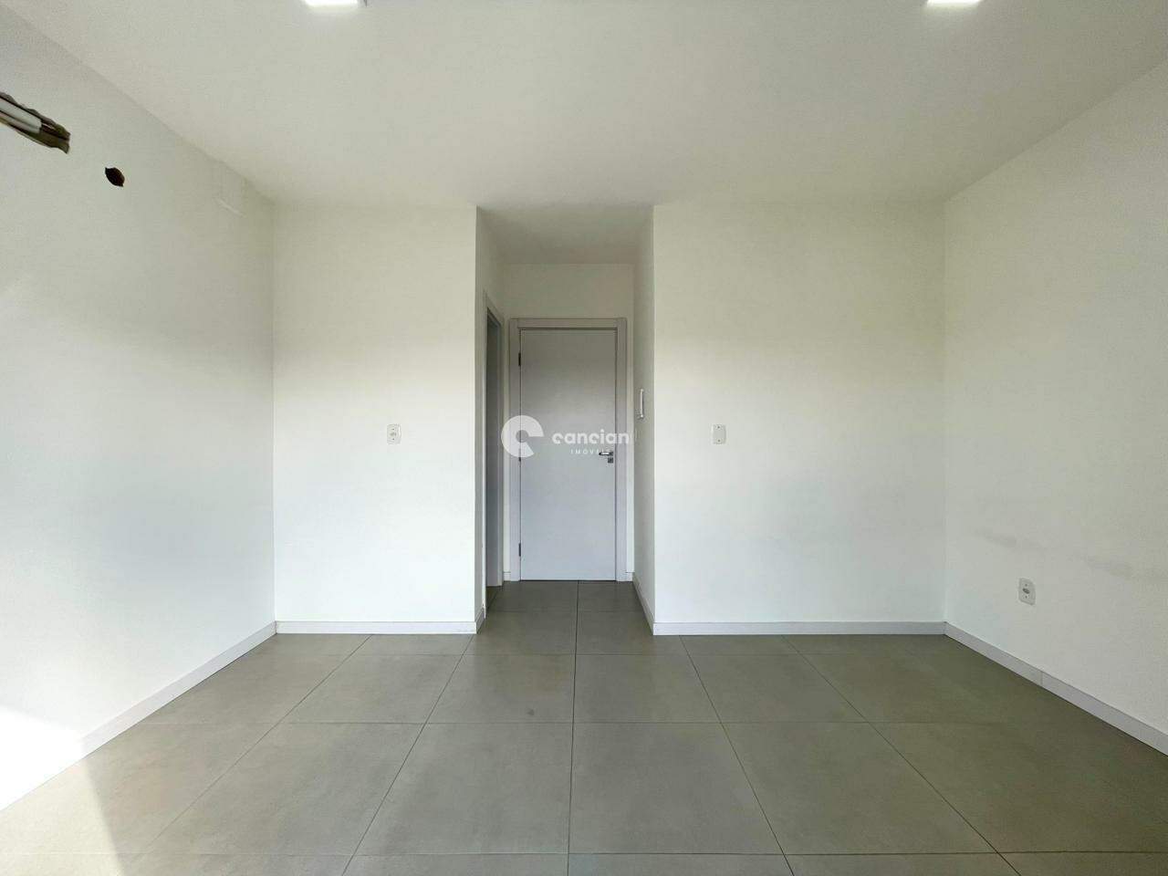 Casa de Condomínio para aluguel no São José: 