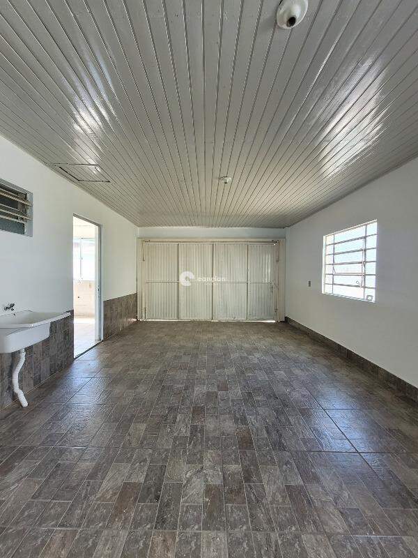 Casa para aluguel no Patronato: 