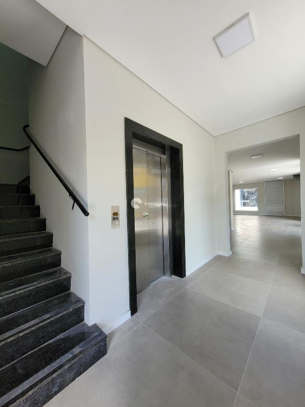 Prédio Comercial à venda no Centro: 