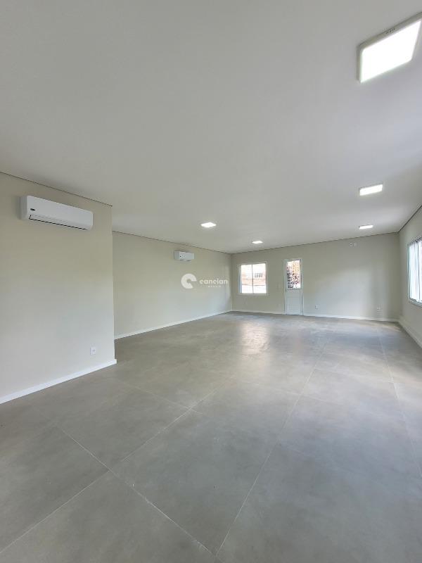 Prédio Comercial à venda no Centro: 