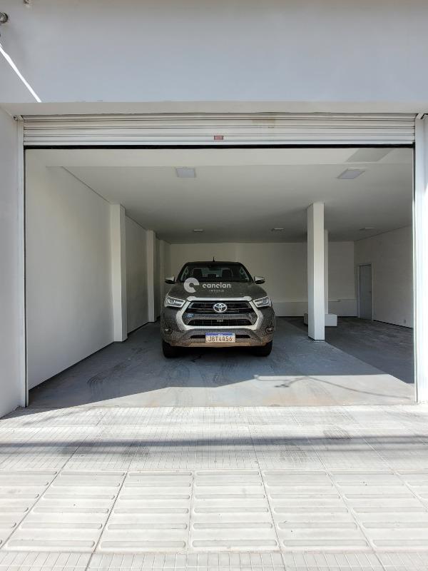 Prédio Comercial à venda no Centro: 