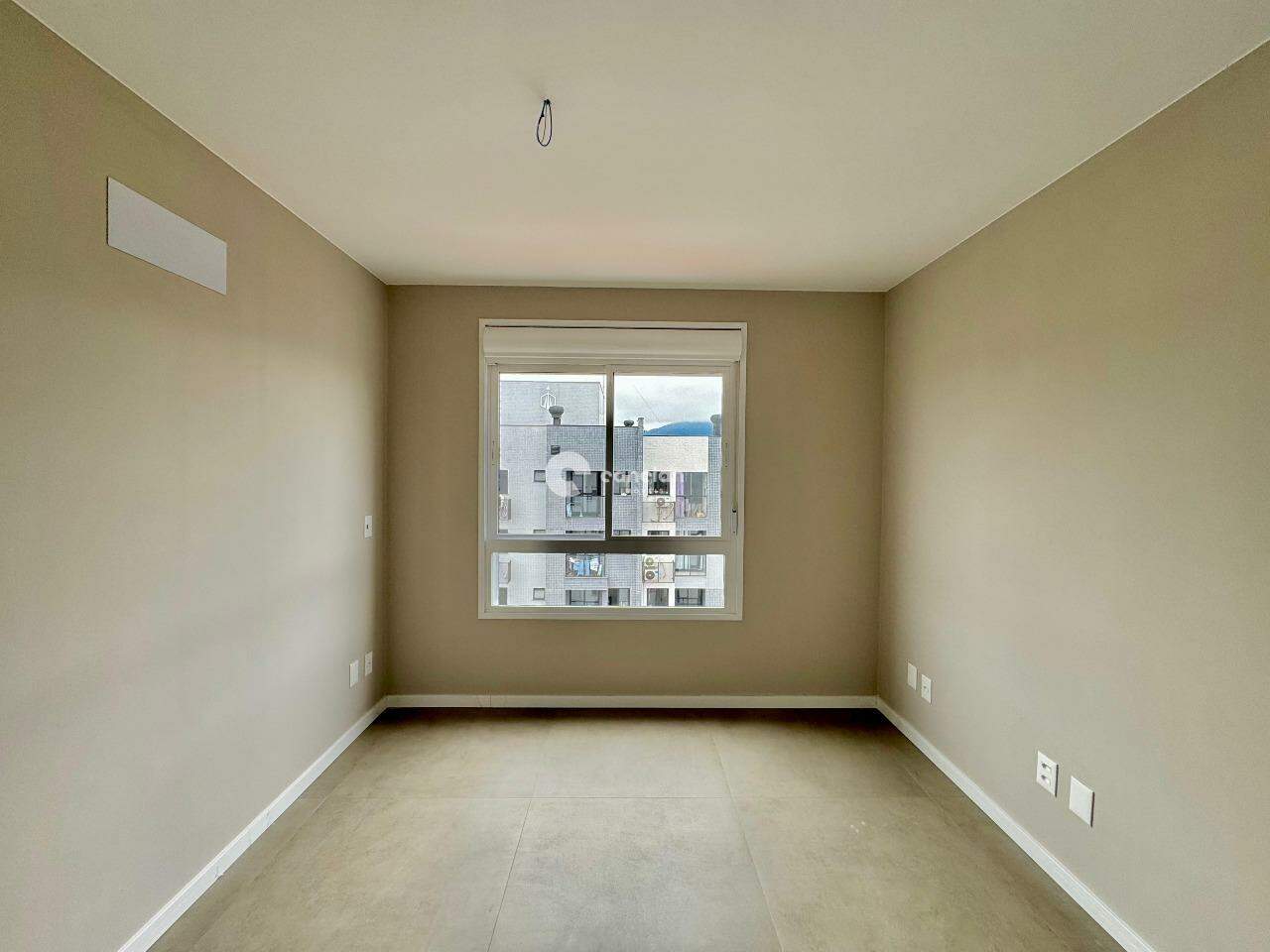 Apartamento à venda no Camobi: 