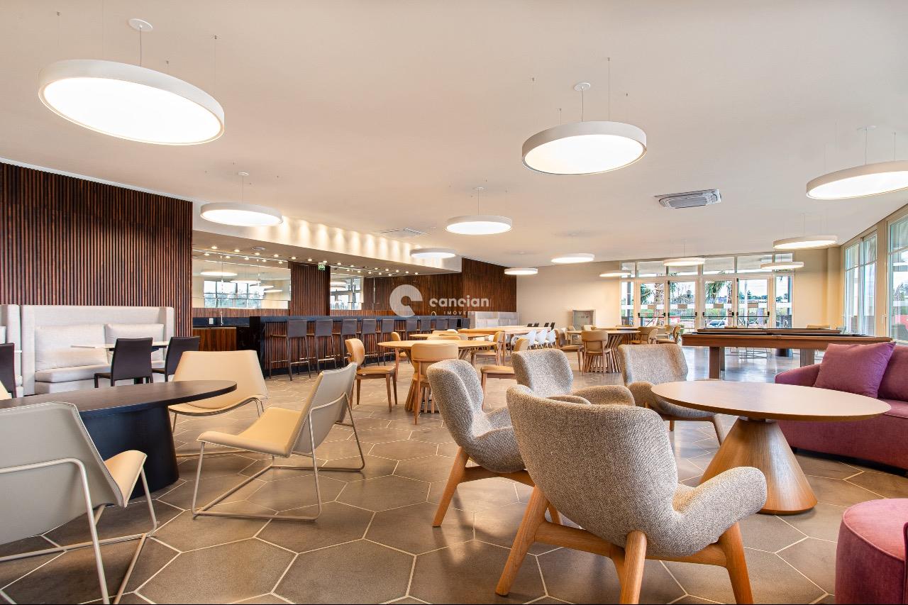 Casa de Condomínio à venda no Tomazetti: 