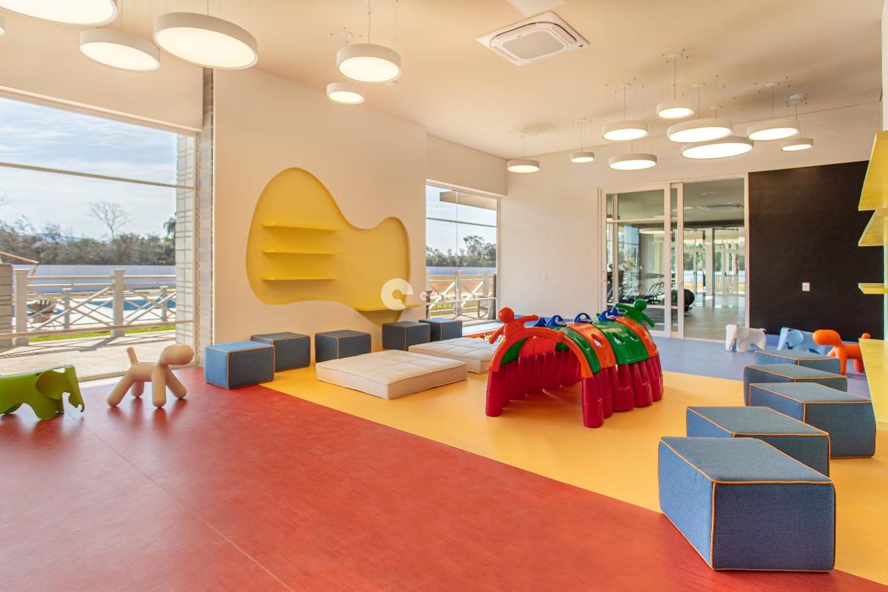 Casa de Condomínio à venda no Tomazetti: 