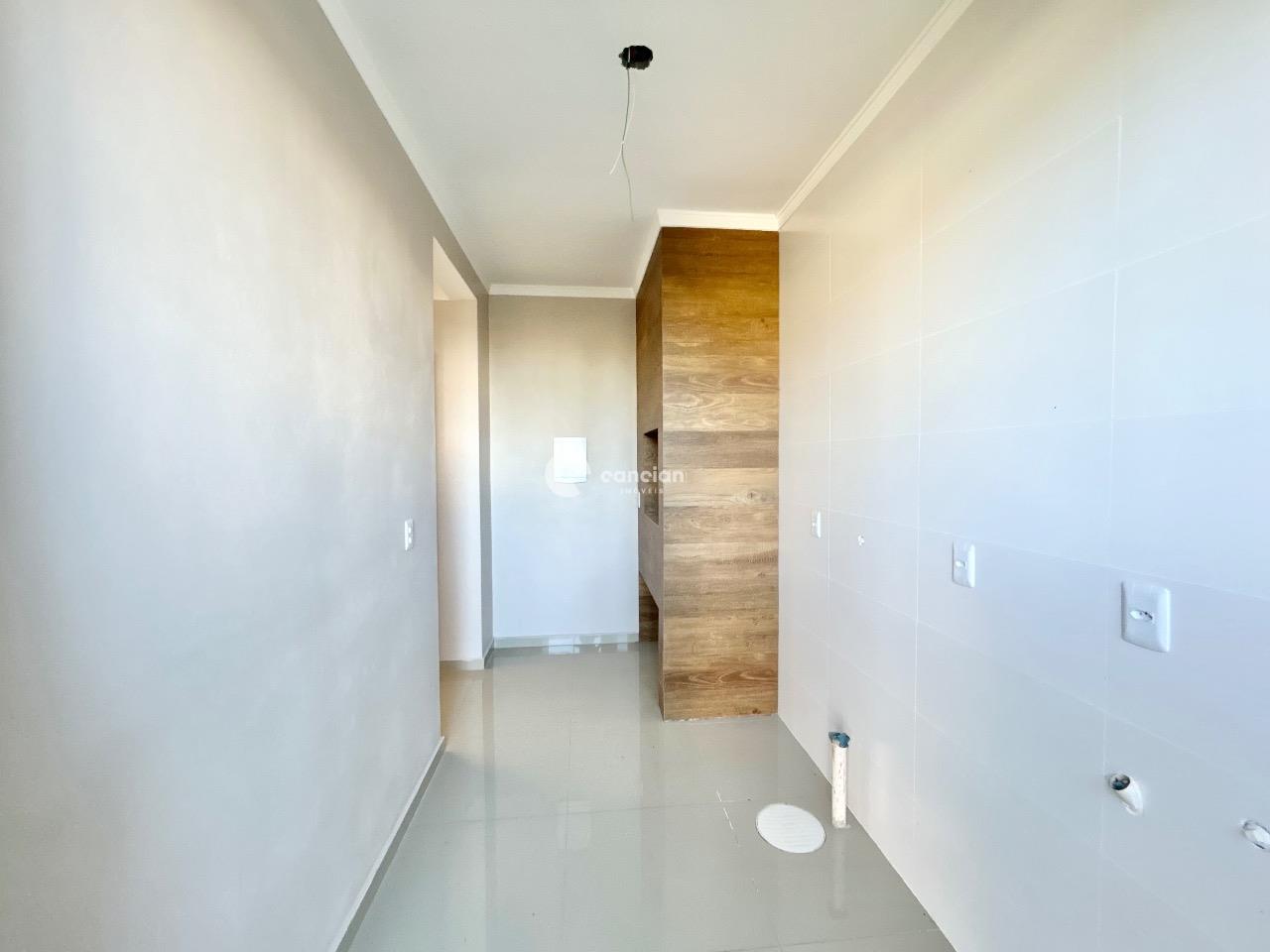 Casa à venda no Camobi: 