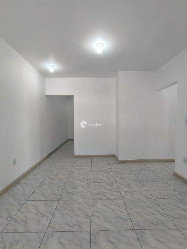 Casa para aluguel no Carolina: