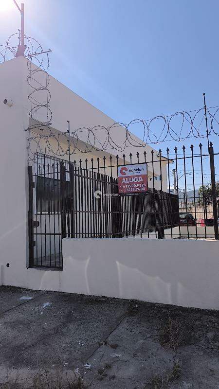 Casa para aluguel no Carolina: