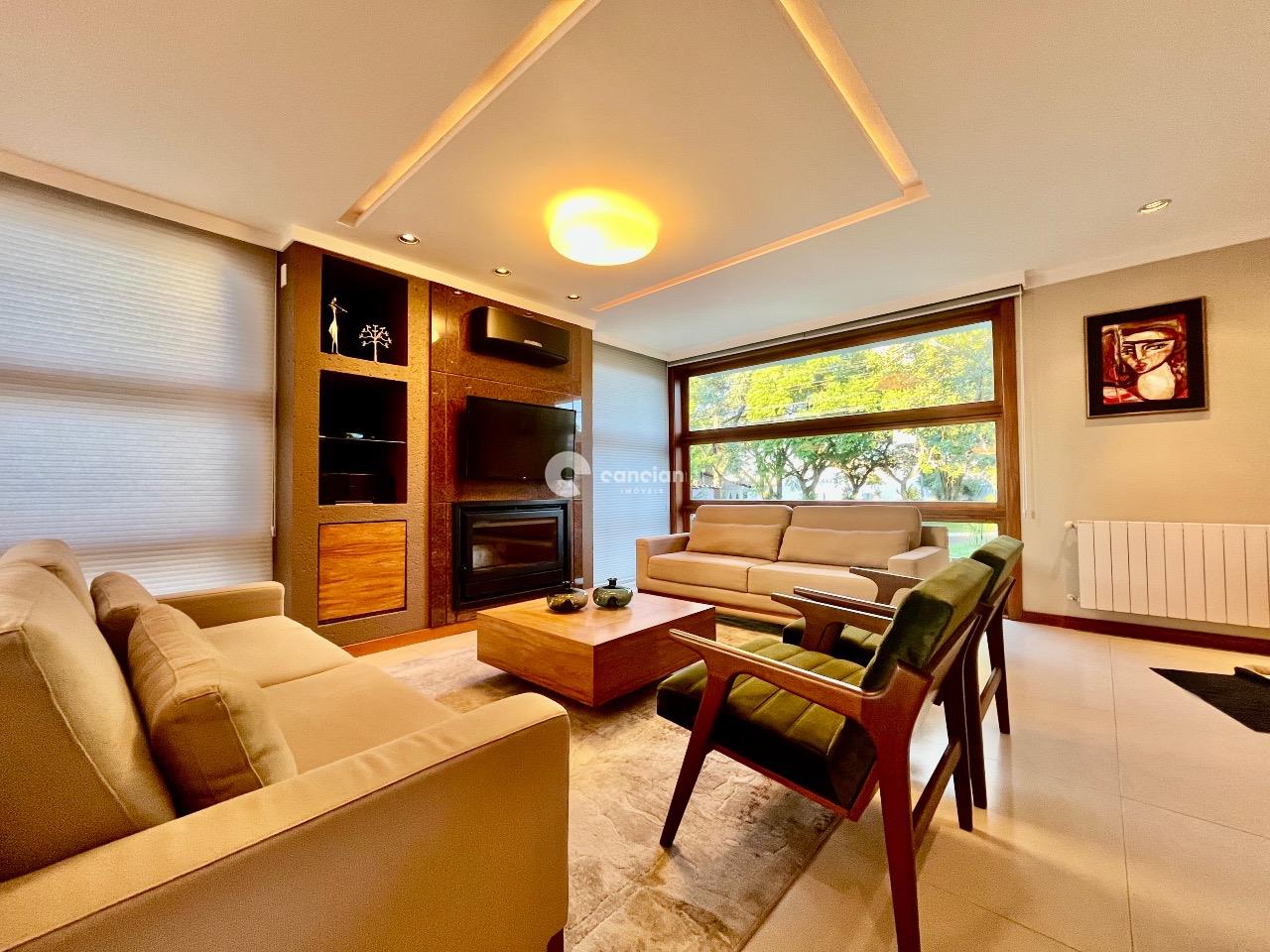 Casa de Condomínio à venda no Camobi: 