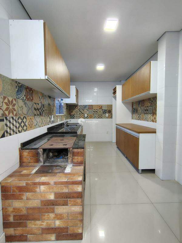 Casa para aluguel no Duque de Caxias: