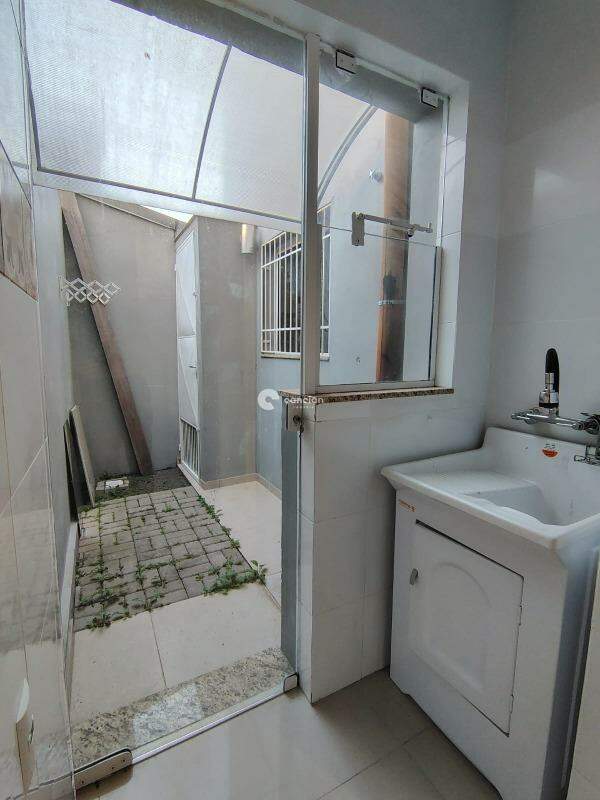 Casa para aluguel no Duque de Caxias: