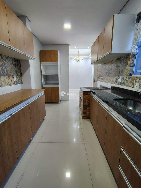 Casa para aluguel no Duque de Caxias: