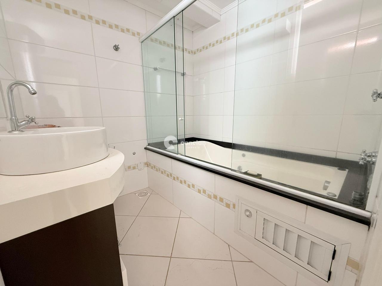 Apartamento para aluguel no Nossa Senhora Medianeira: 