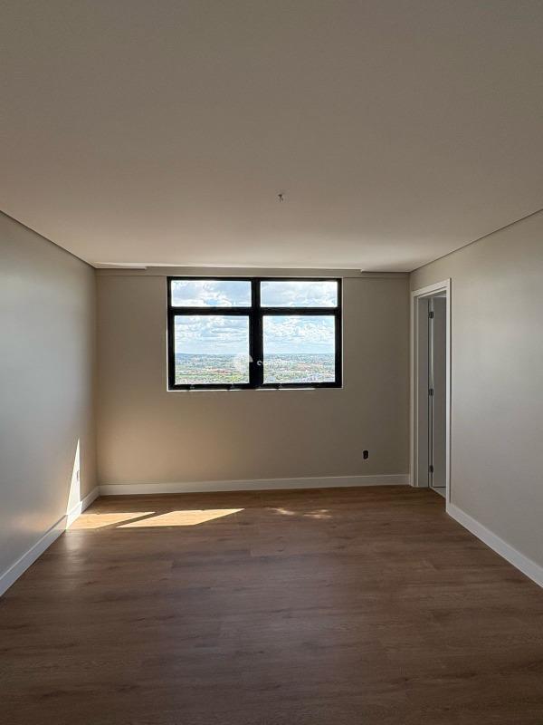 Apartamento à venda no Nossa Senhora Medianeira: Suíte 2