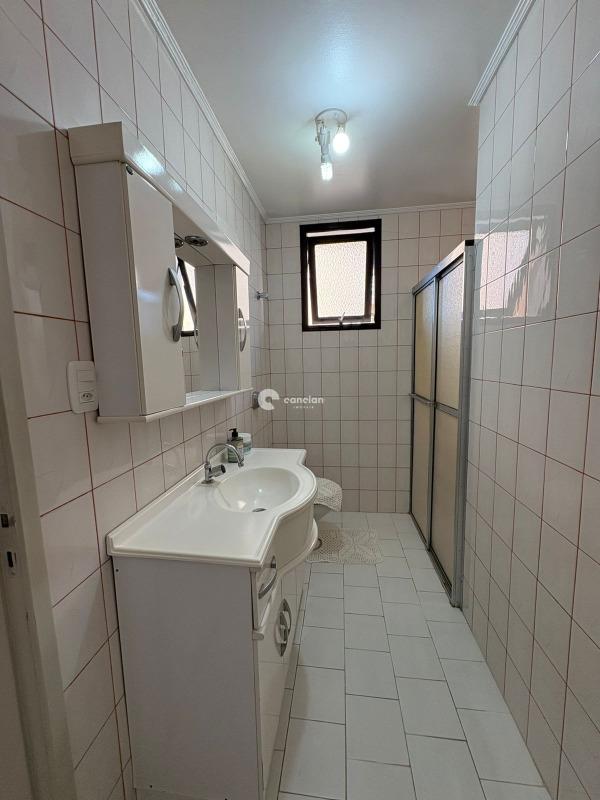 Apartamento à venda no Nossa Senhora de Lourdes: Banho suíte