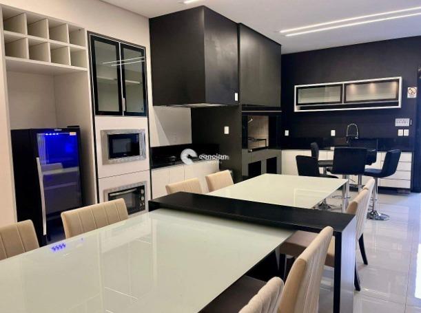 Apartamento à venda no Uglione: 