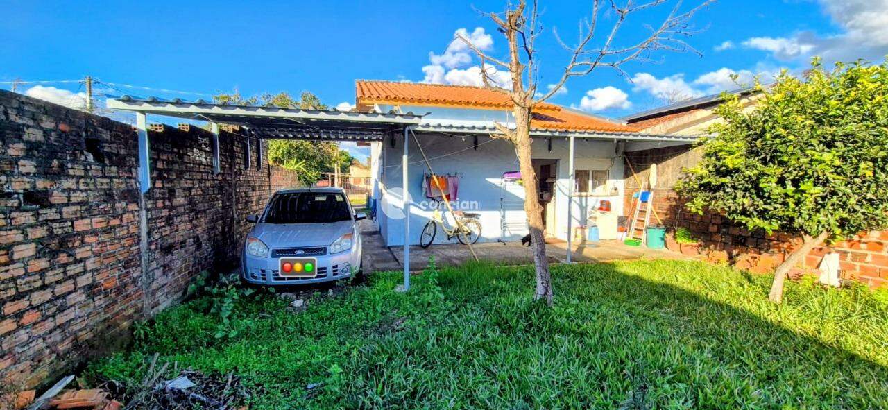 Casa à venda no Camobi: