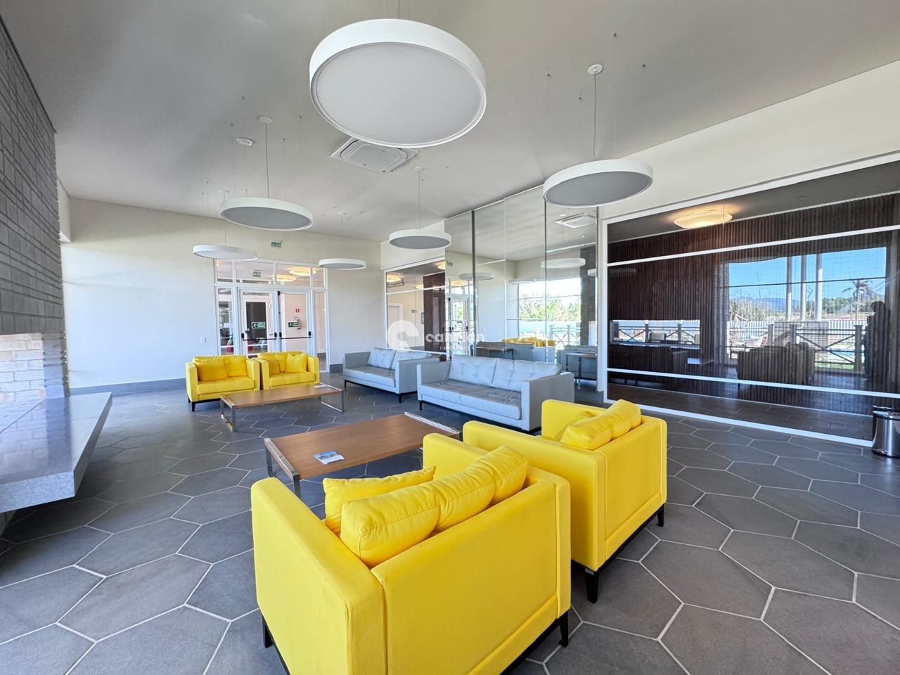 Terreno em condomínio à venda no Tomazetti: 