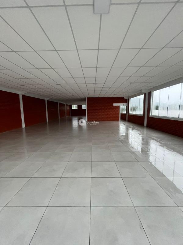 Sala Comercial para aluguel no Camobi: 