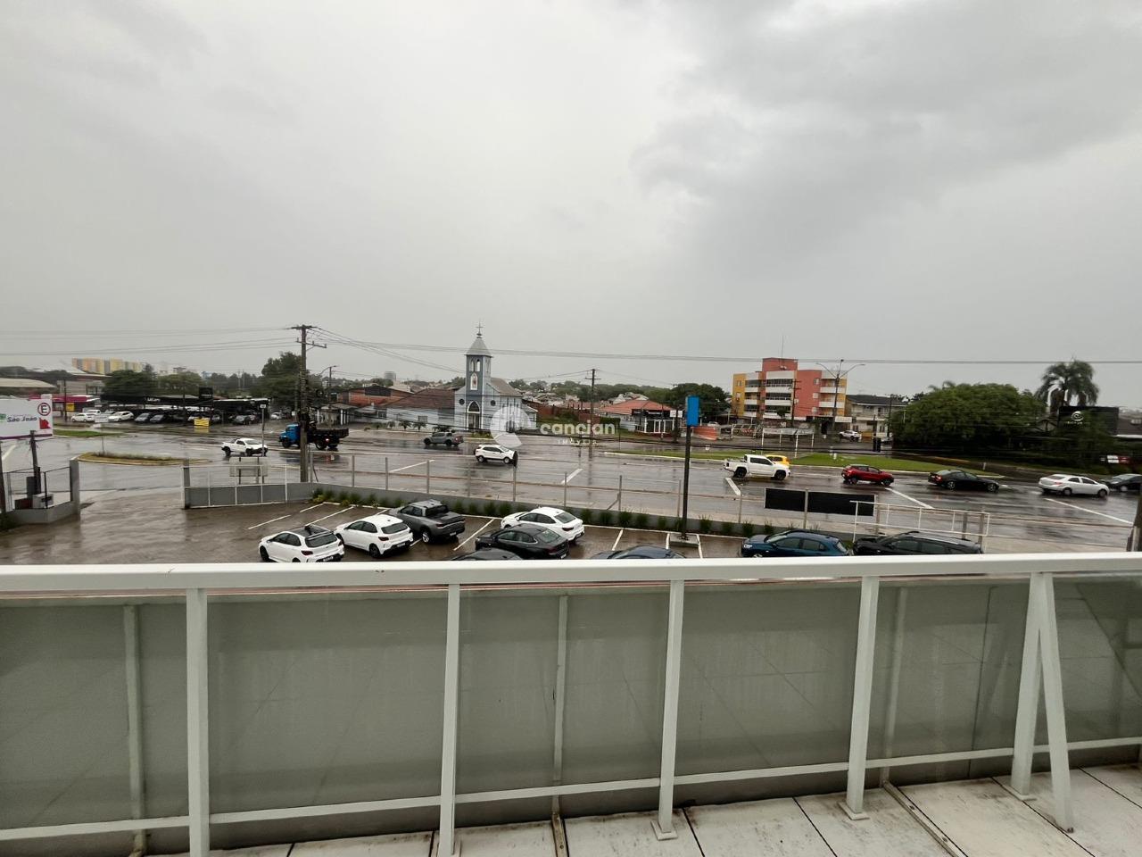 Sala Comercial para aluguel no Camobi: 