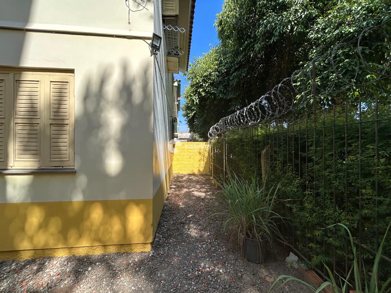 Casa à venda no Camobi: 