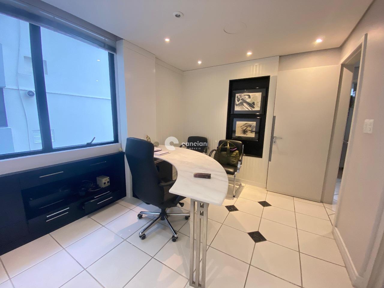 Sala Comercial à venda no Centro: 