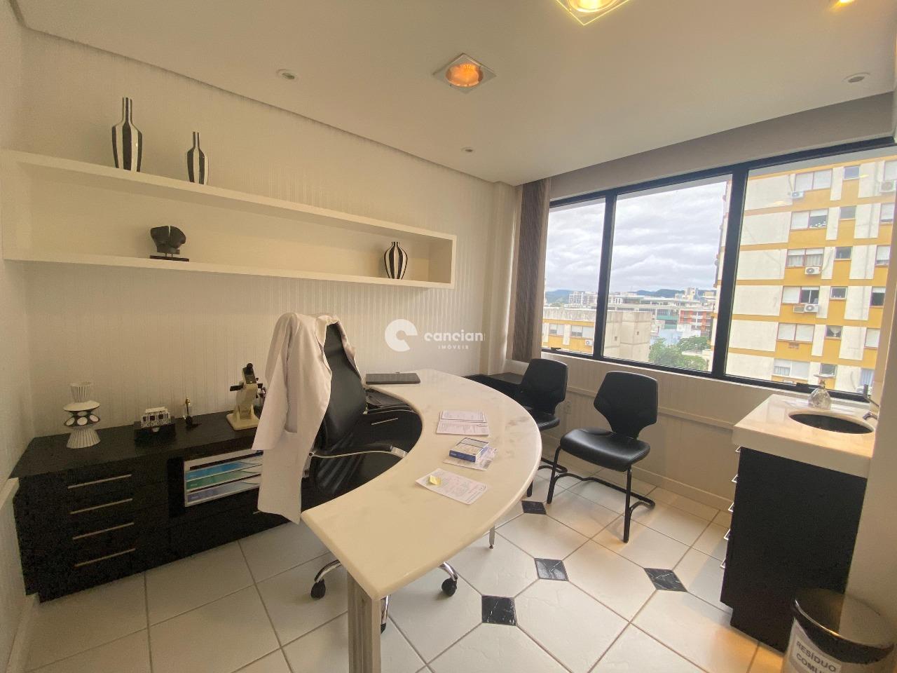 Sala Comercial à venda no Centro: 