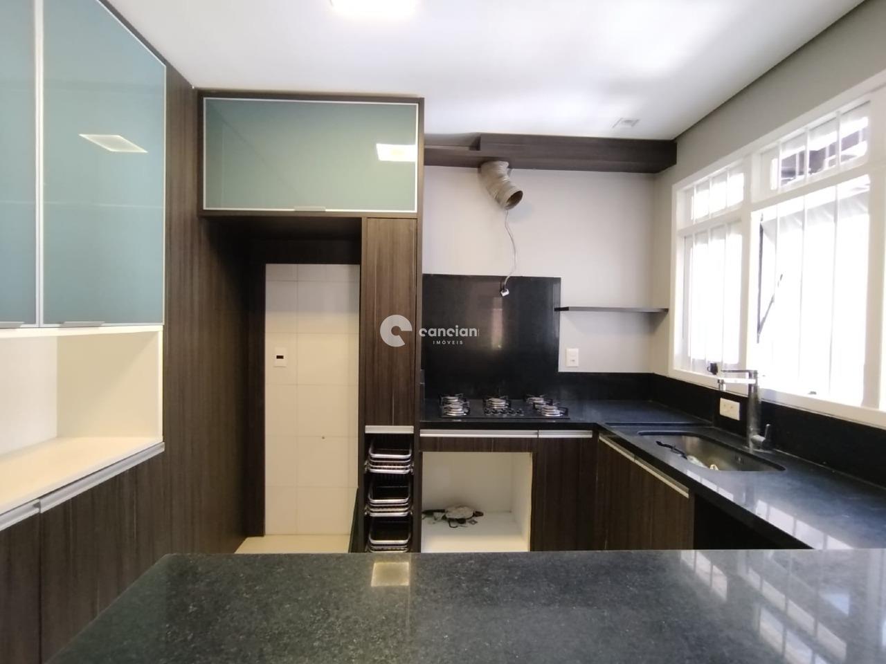 Casa à venda no Camobi: 