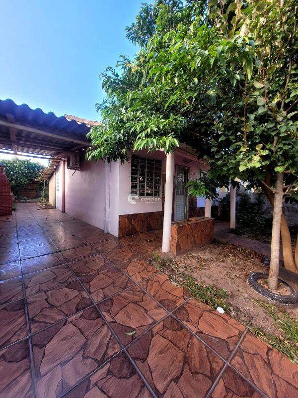 Casa para aluguel no Diácono João Luiz Pozzobon: 