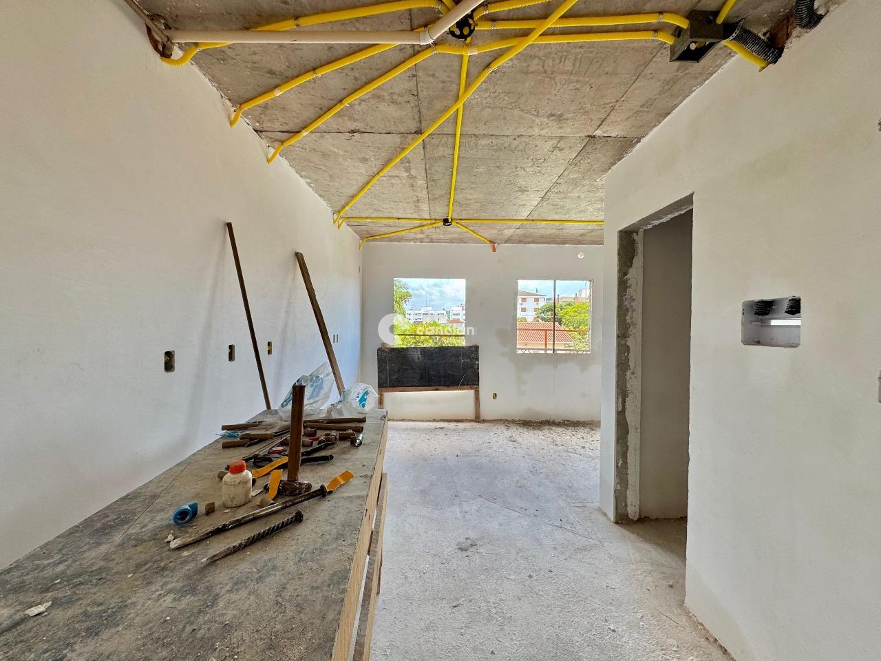 Apartamento à venda no Camobi: 