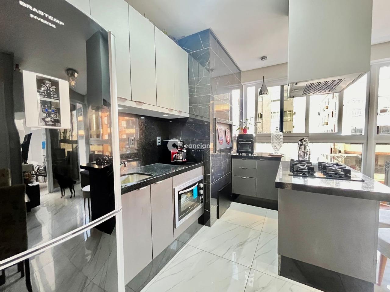 Apartamento à venda no Zona Nova: 