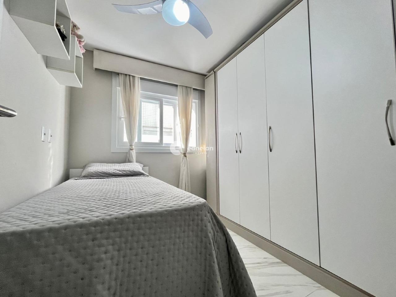 Apartamento à venda no Zona Nova: 