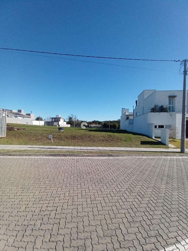 Terreno em condomínio à venda no São José: 