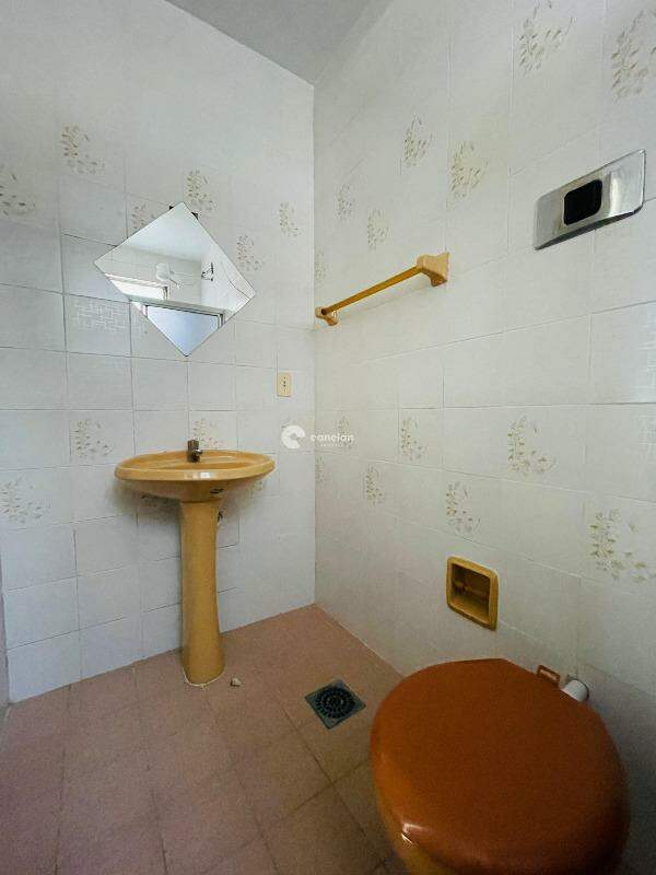 Apartamento para aluguel no Centro: 