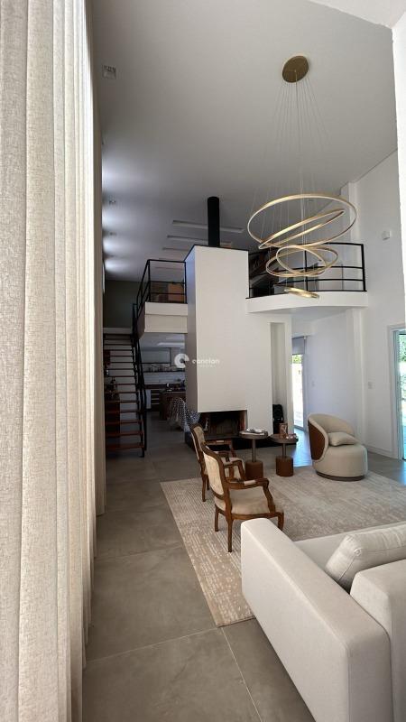 Casa à venda no Novo Pinhal: 