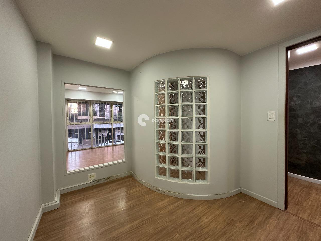 Sala Comercial à venda no Centro: 