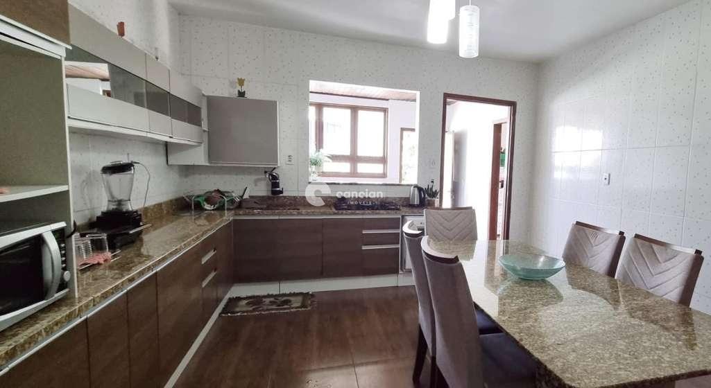 Casa à venda no São José: 