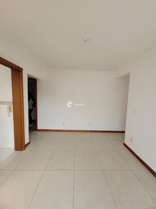 Apartamento à venda no Camobi: 