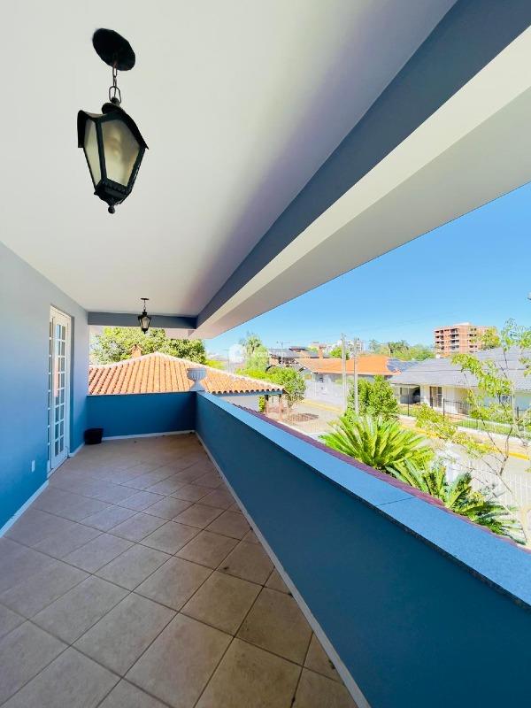 Casa à venda no Camobi: 