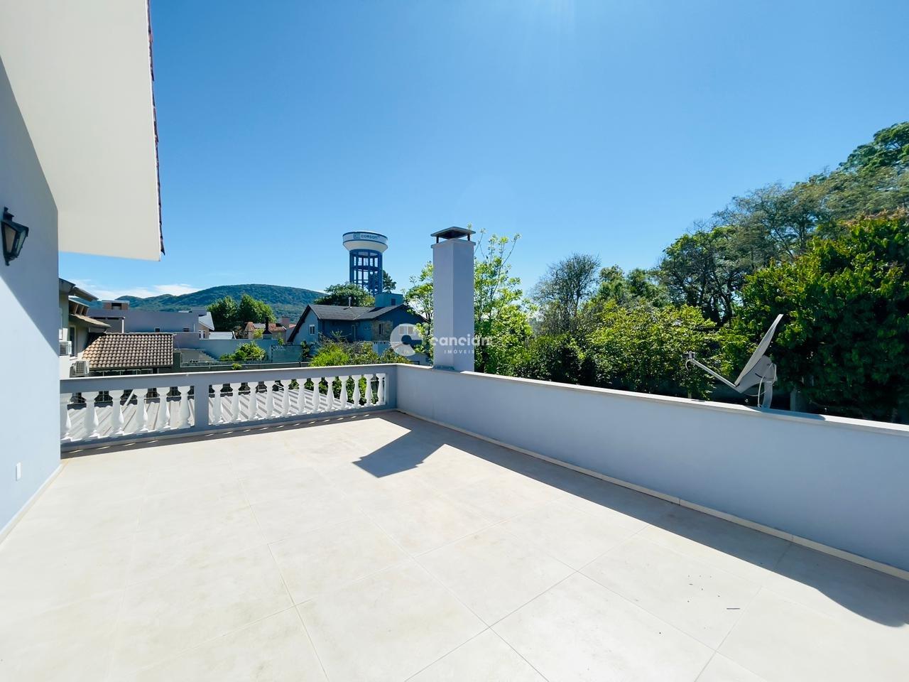 Casa à venda no Camobi: 