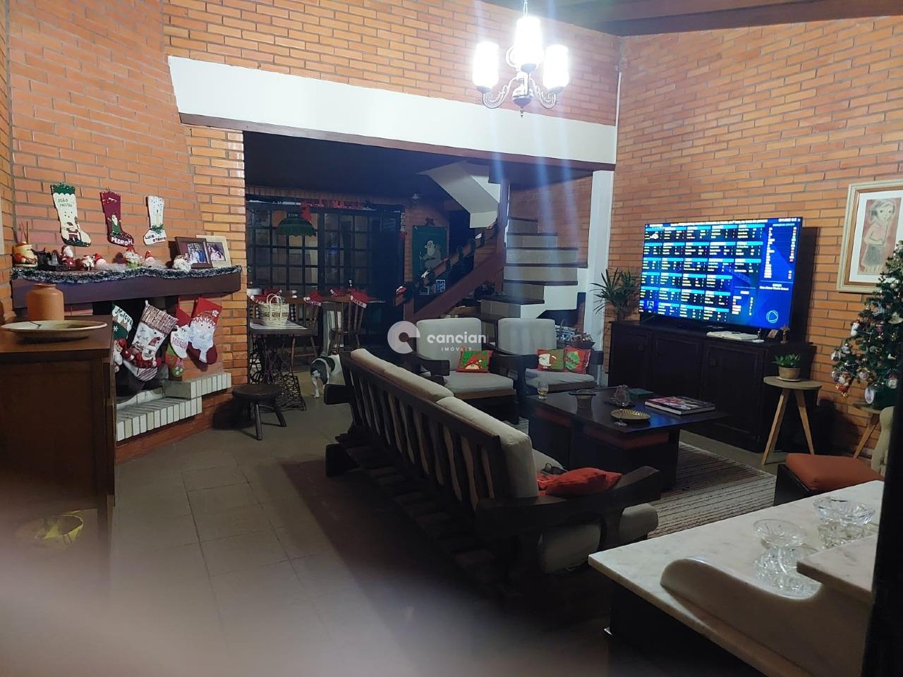 Casa à venda no Centro : 