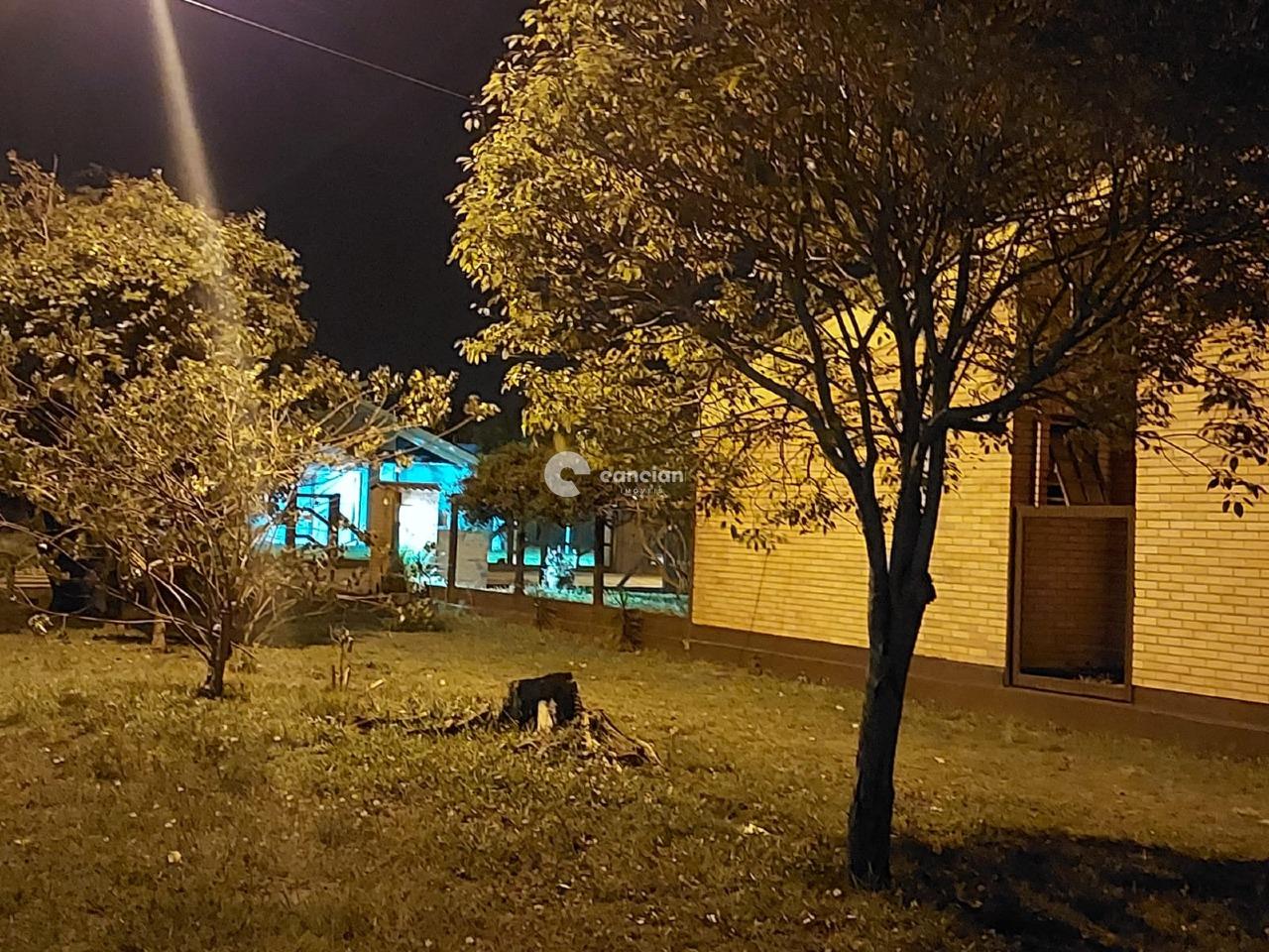 Casa à venda no Centro : 