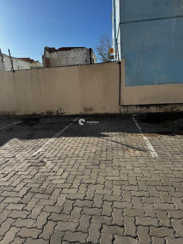 Apartamento à venda no Pinheiro Machado: 