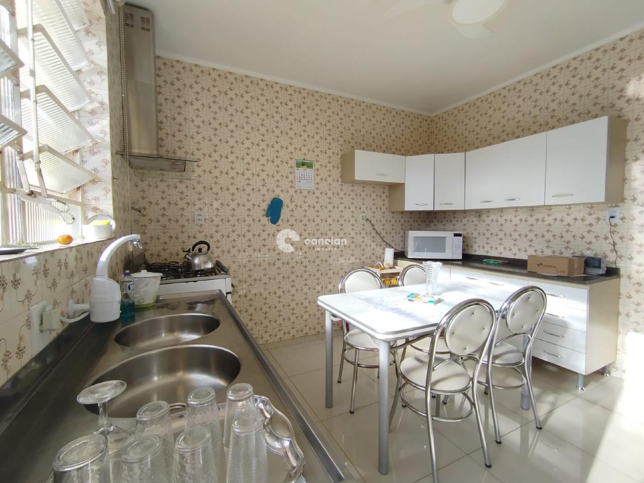 Casa à venda no Tomazetti: 