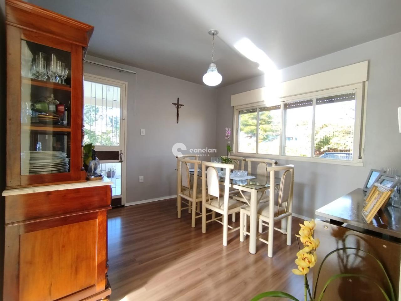 Casa à venda no Tomazetti: 