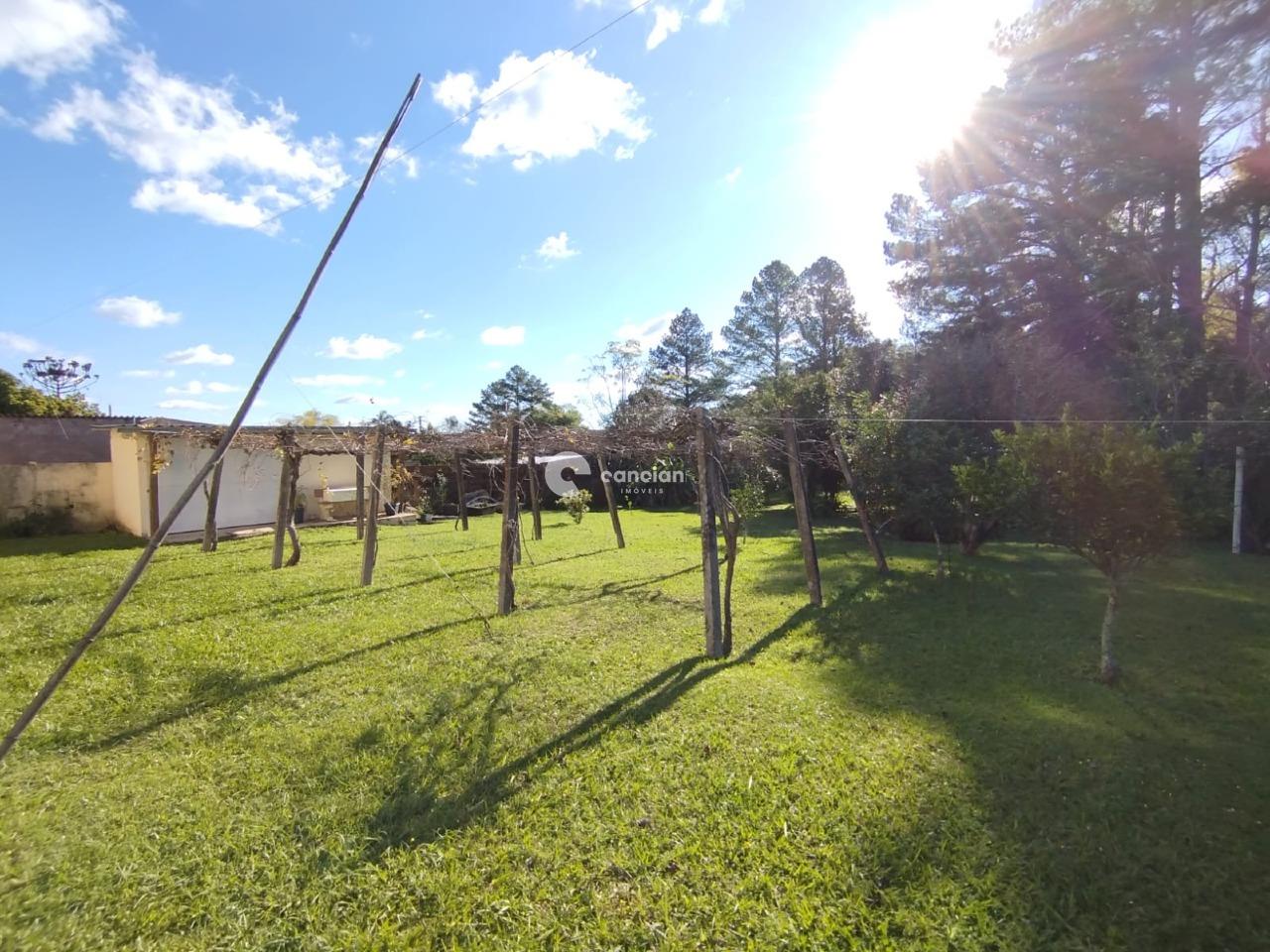 Casa à venda no Tomazetti: 