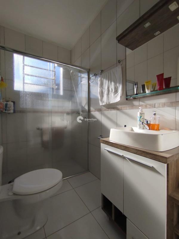 Casa à venda no Tomazetti: 