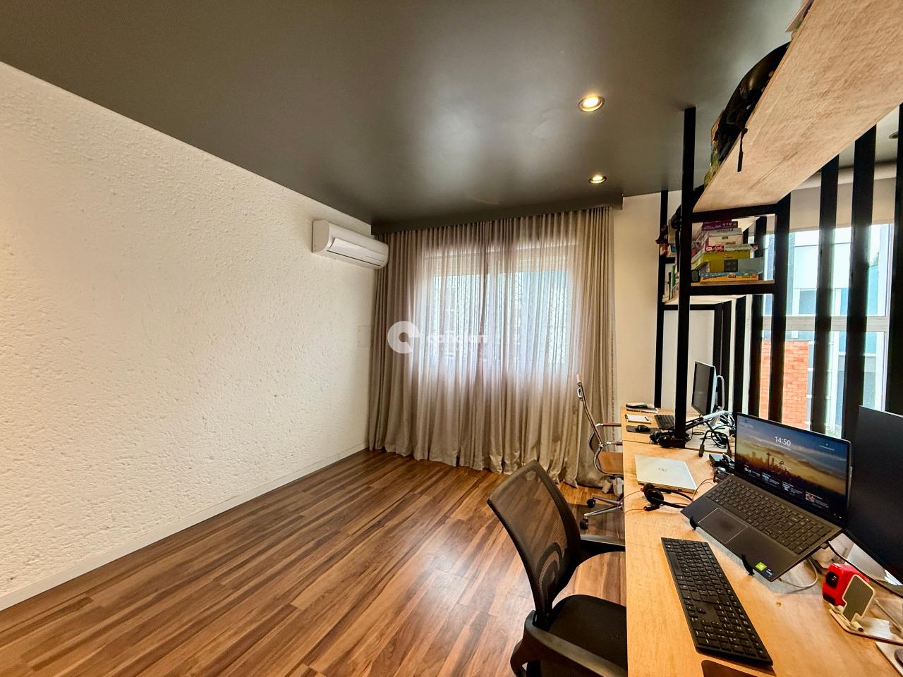 Casa de Condomínio à venda no Diácono João Luiz Pozzobon: 